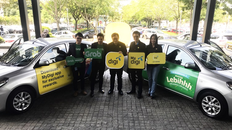 New Digi x Grab collaboration introduces 'infotainment' tablets for riders and more rewards for drivers