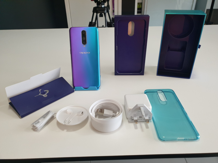 Oppo R17 Pro Arrives In Malaysia With A Rm2 699 Price Tag Soyacincau