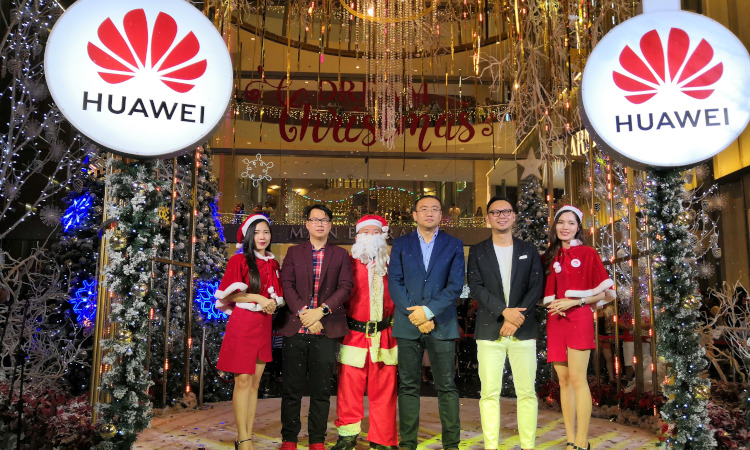 Huawei welcomes everyone to experience "Snowfall" in Malaysia as well a free gifts with selected purchases