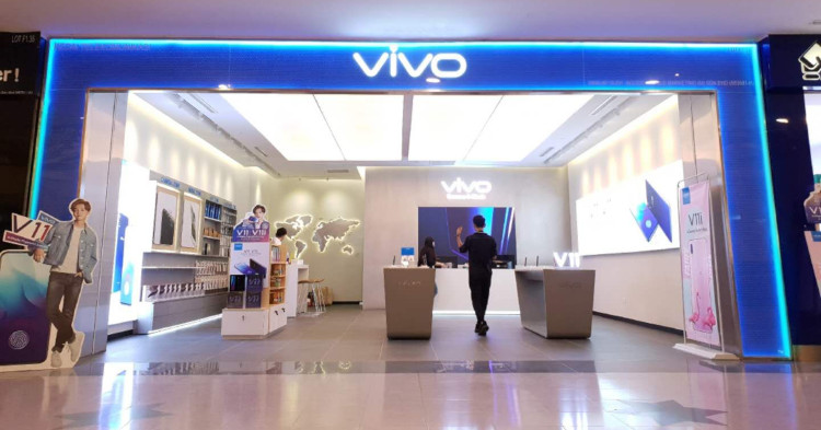 Receive gifts worth up to RM666 when you purchase a Vivo smartphone during the Vivo Store Grand Opening