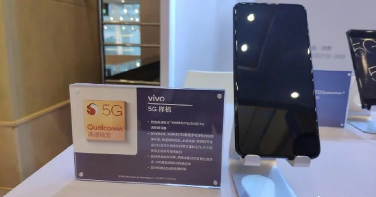 Vivo NEX 5G prototype powered by Snapdragon 855 was displayed during a media conference