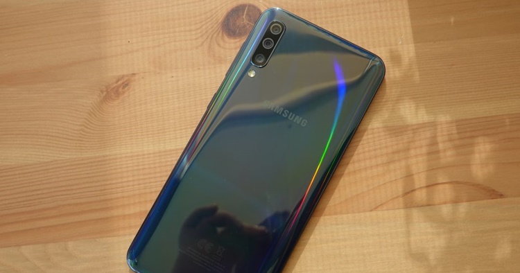 Samsung Galaxy A50 Review: Best value-for-money from Samsung's new mid-range category