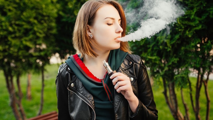 Instagram bans influencers from vaping and smoking | TechNave