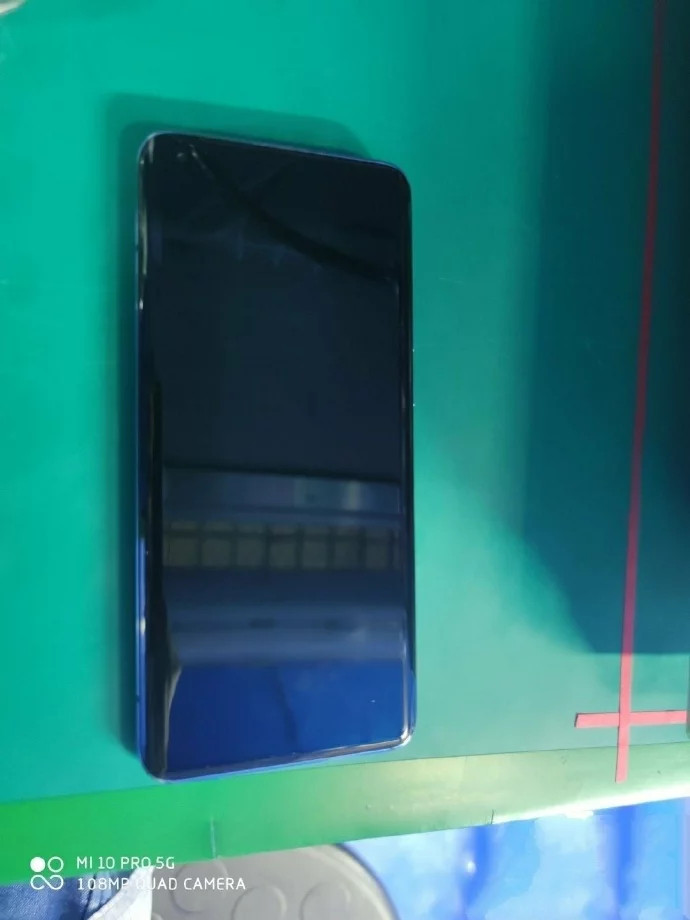 Xiaomi-Mi-10-Pro-5G-leaked-images-1.jpg