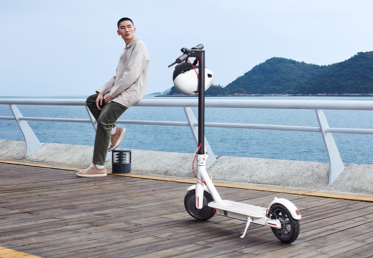 Xiaomi Mijia Scooter 1S 1.jpg
