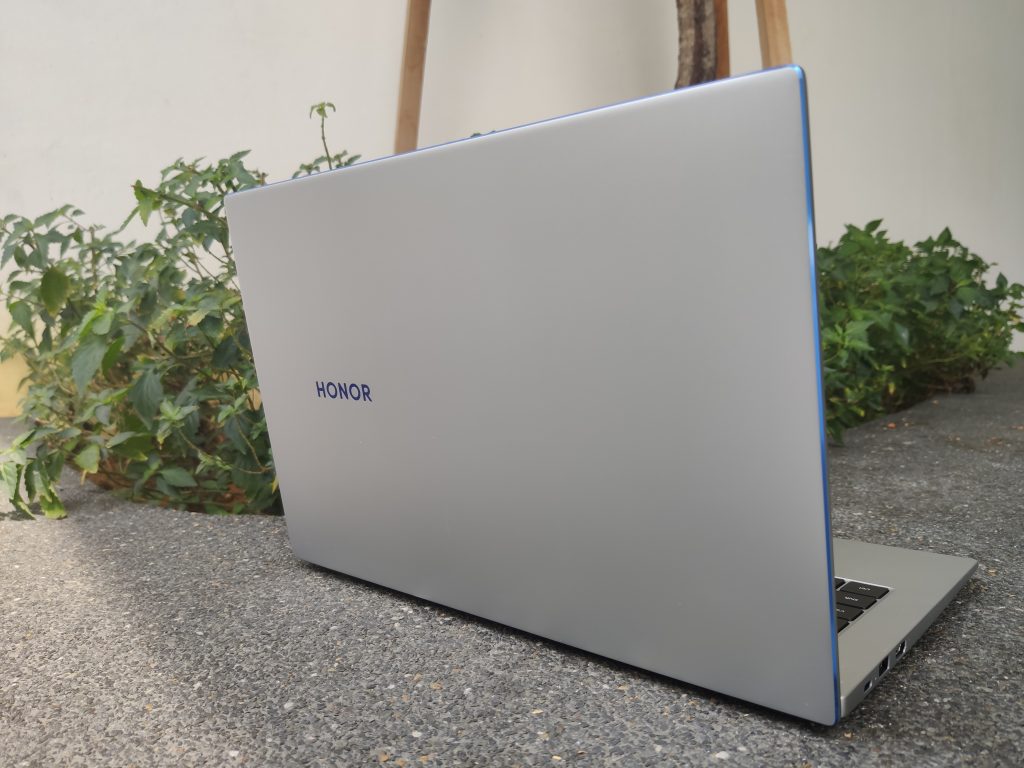 HONOR MagicBook 14 2021 - Powerful and Ultra Thin