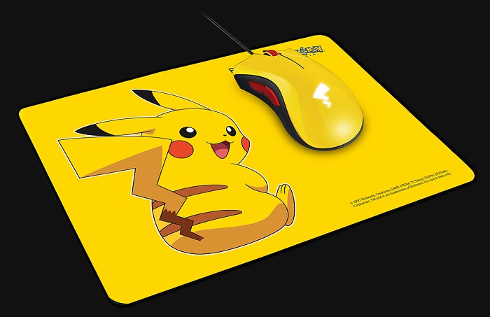pikachu-limited-edition-mouse-mat-bundle-gallery-01.jpg