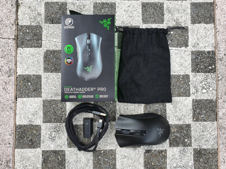 Razer DeathAdder V2 Pro Review 