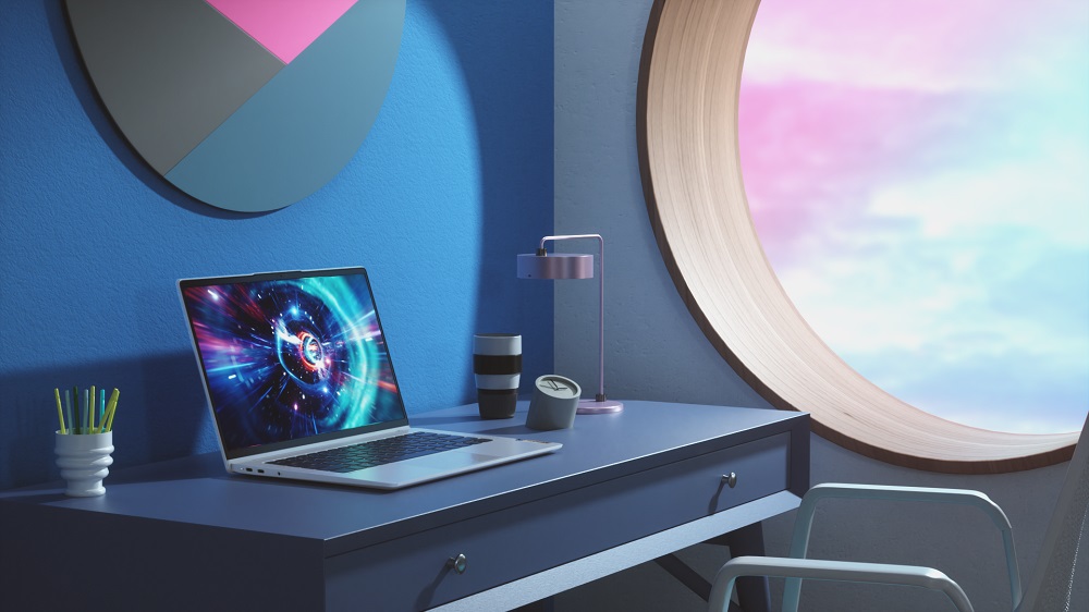 Lenovo IdeaPad 5G_desk shot.jpg