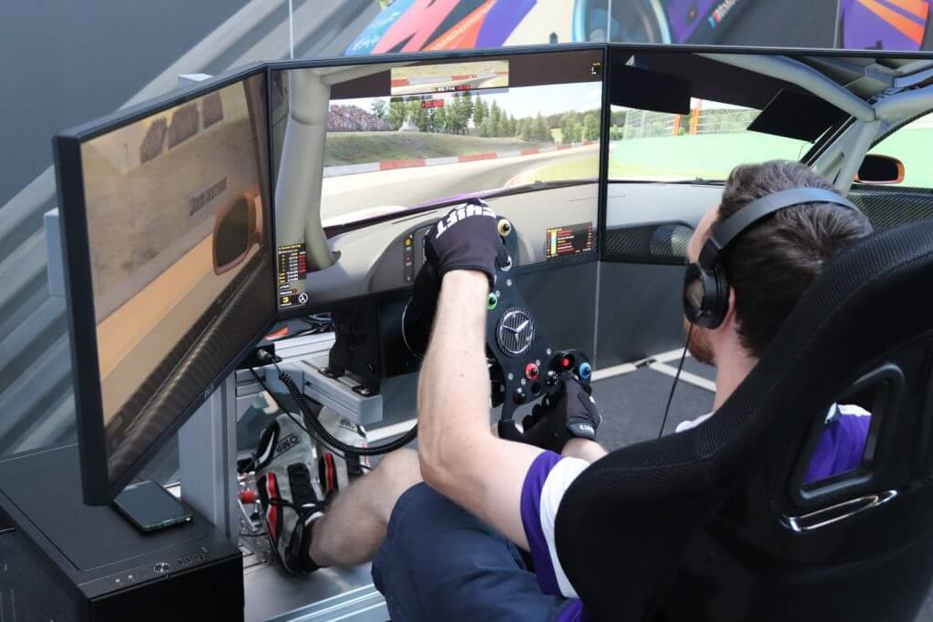 multiscreenforracinggames.jpg