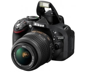Nikon-D5200-deals-2013.jpg