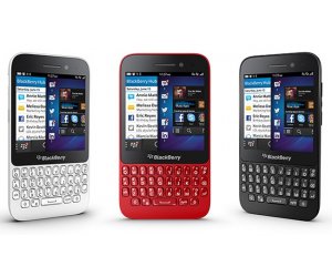 130514110102-blackberry-q5.jpg