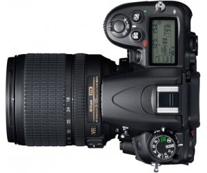 Nikon-D7000-DSLR-Camera-Top.jpg