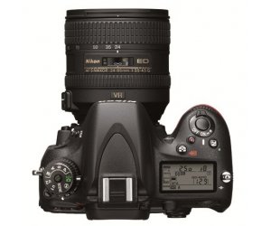 Nikon D610.jpg